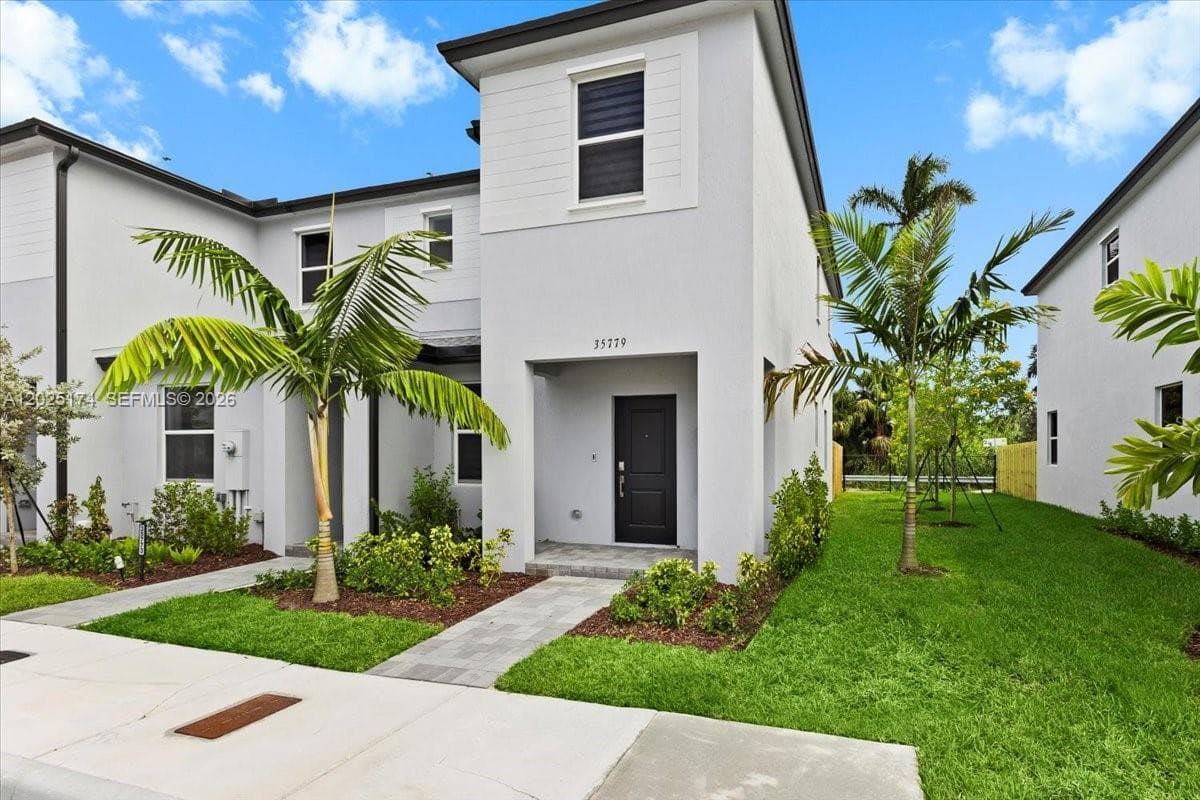35779 SW 178th Ct, Miami FL 33034 — 1