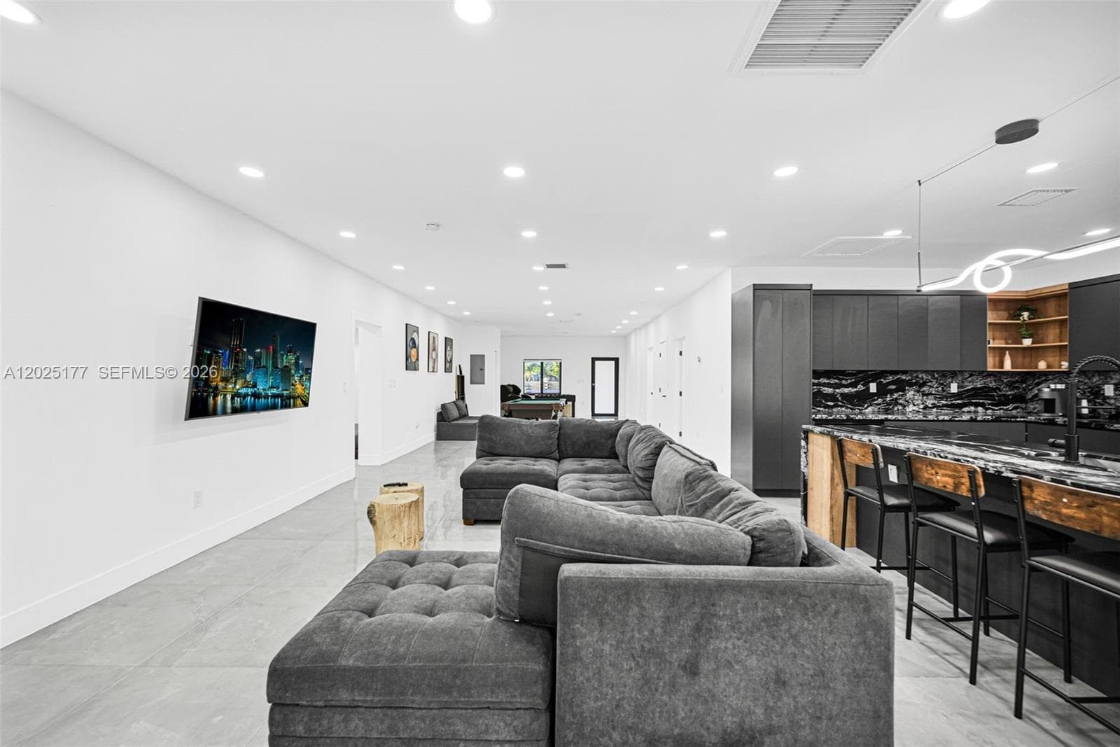 112 NW 53rd St, Miami FL 33127 — 67