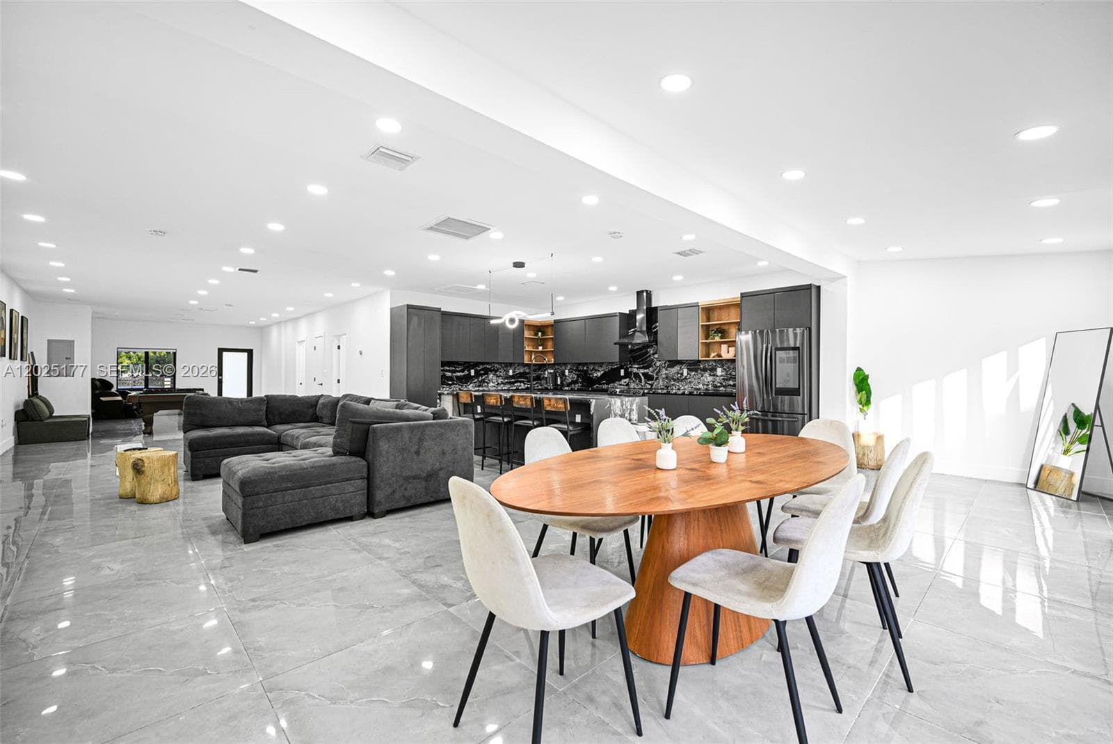 112 NW 53rd St, Miami FL 33127 — 65