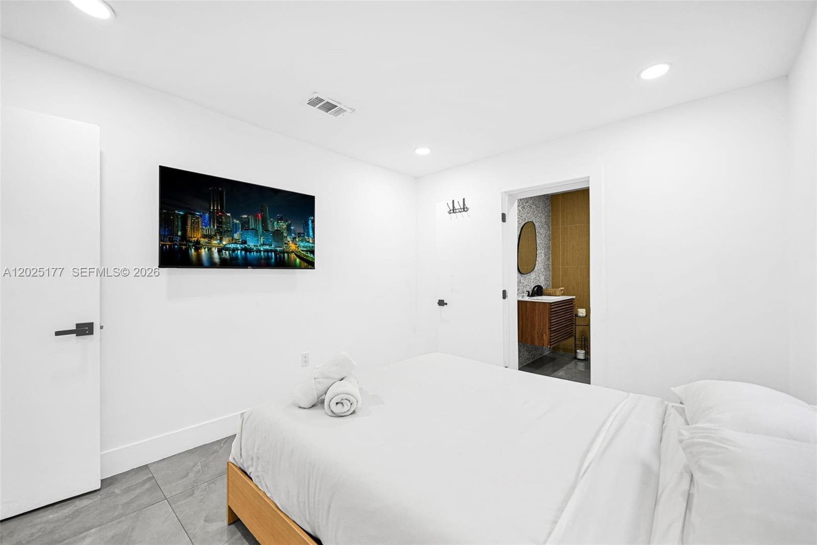 112 NW 53rd St, Miami FL 33127 — 40