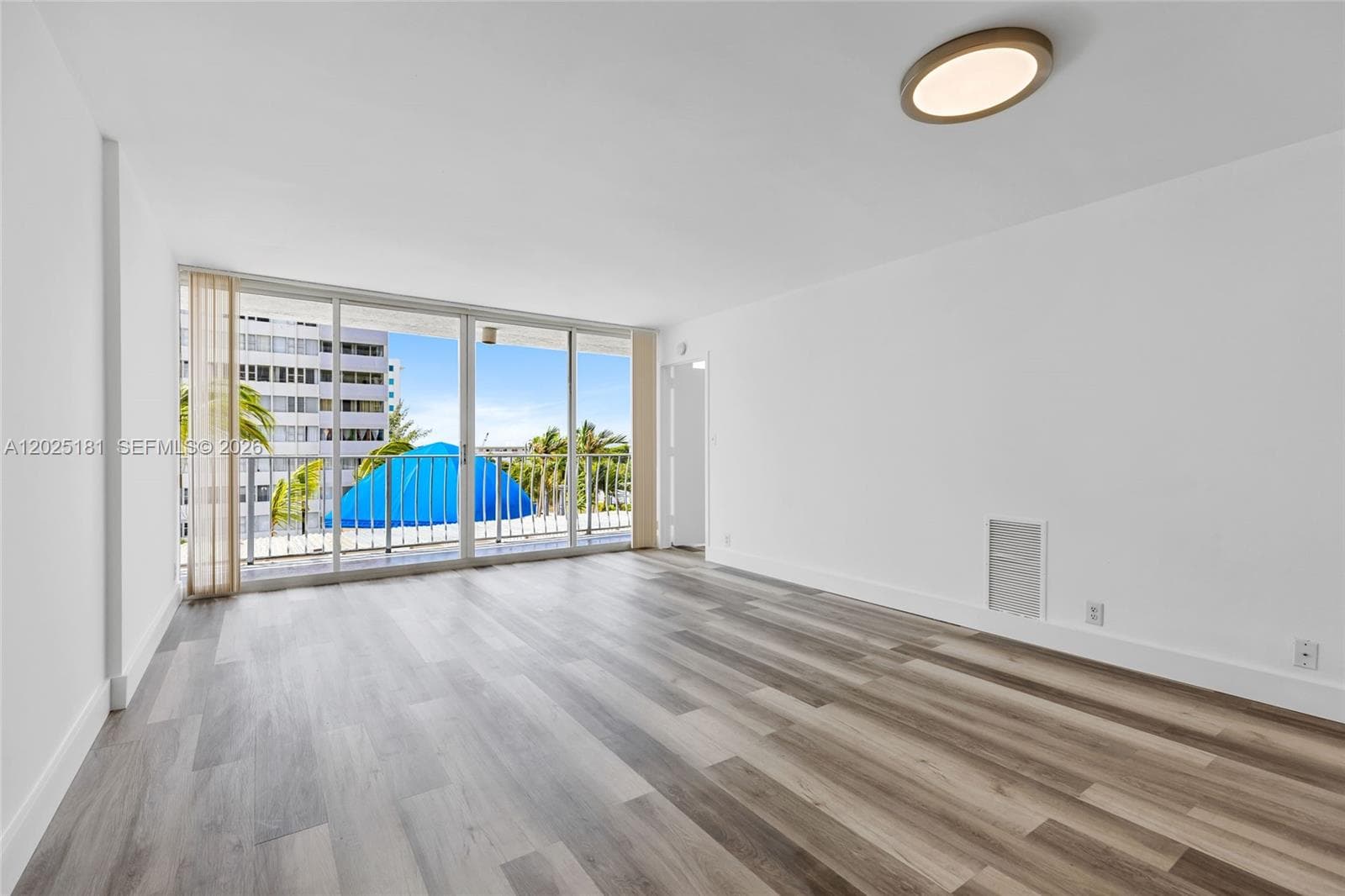 7601 E Treasure Dr # 506, North Bay Village FL 33141 — 8
