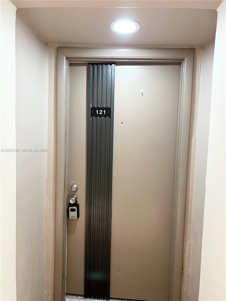 8400 SW 133rd Ave Rd # 121, Miami FL 33183 — 27