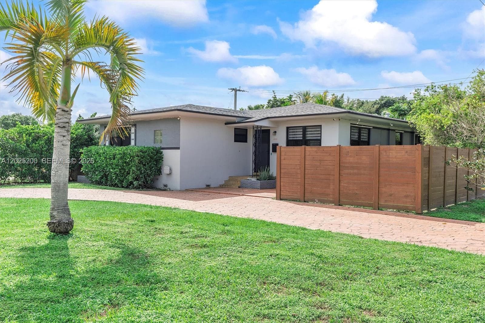 Fulford By The Sea Sec I, North Miami Beach, FL — 4