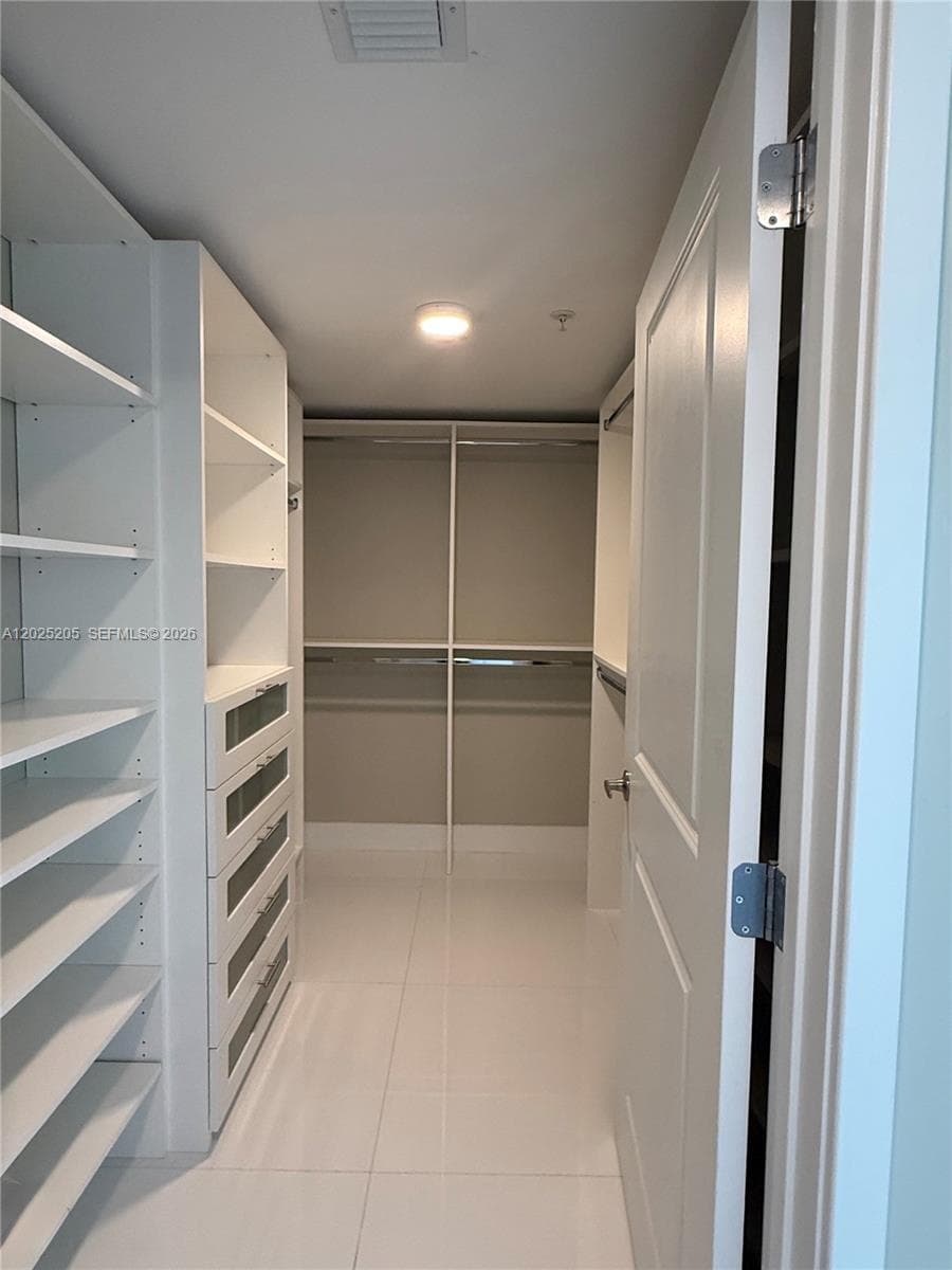 400 Sunny Isles Blvd # 1404, Sunny Isles Beach FL 33160 — 17