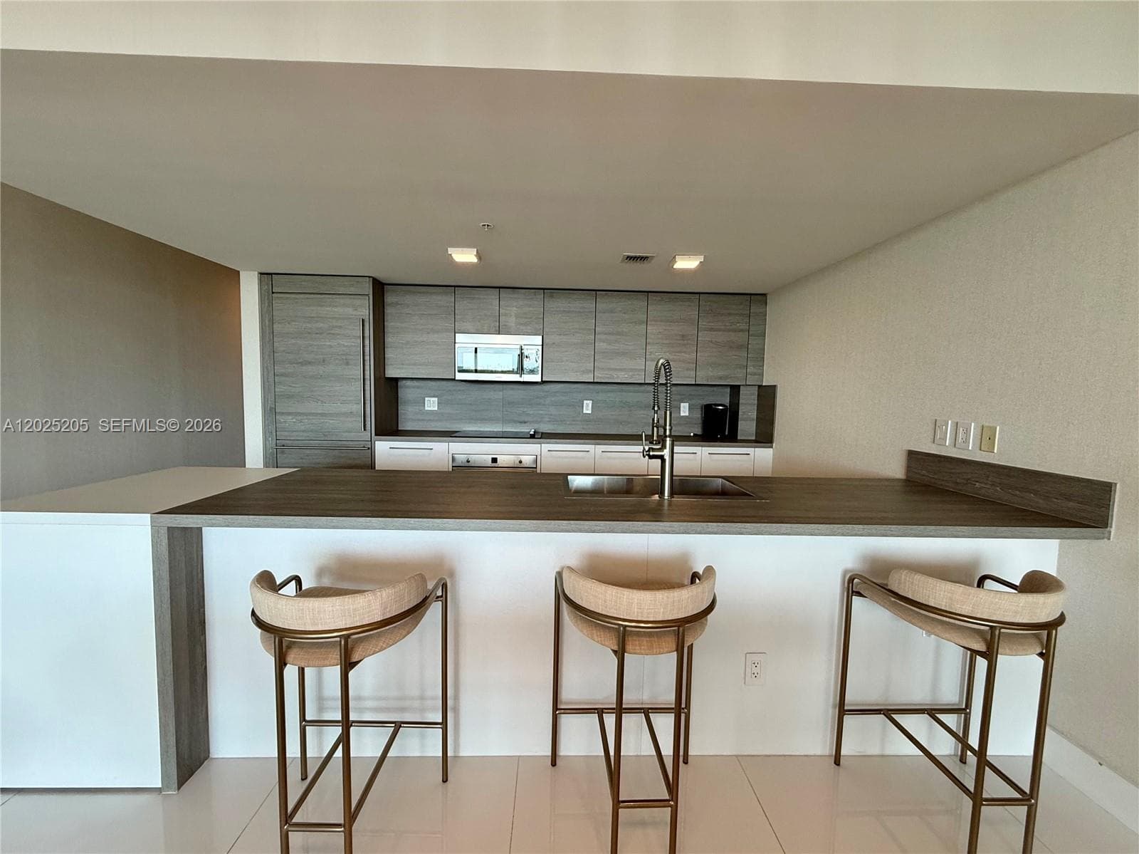 400 Sunny Isles Blvd # 1404, Sunny Isles Beach FL 33160 — 11
