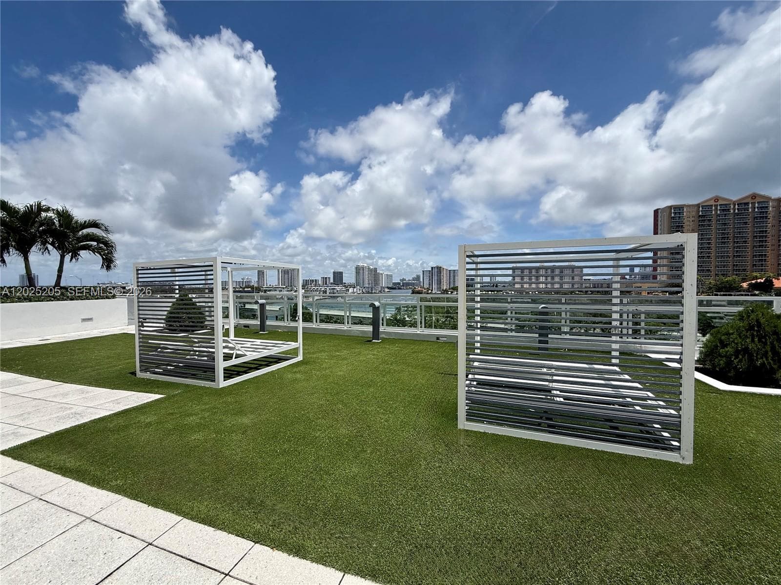 400 Sunny Isles Blvd # 1404, Sunny Isles Beach FL 33160 — 31