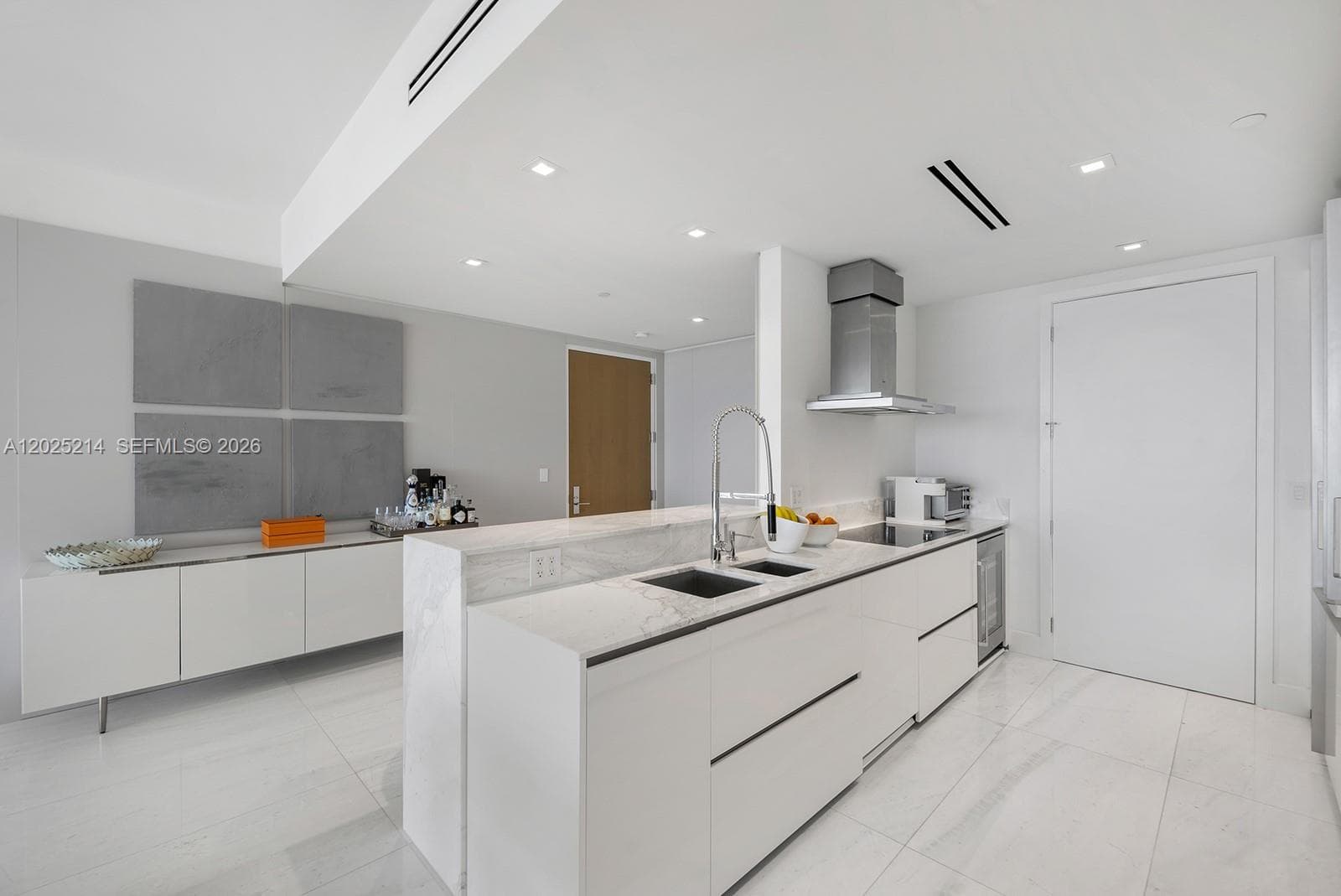 10203 Collins Ave # 403, Bal Harbour FL 33154 — 20