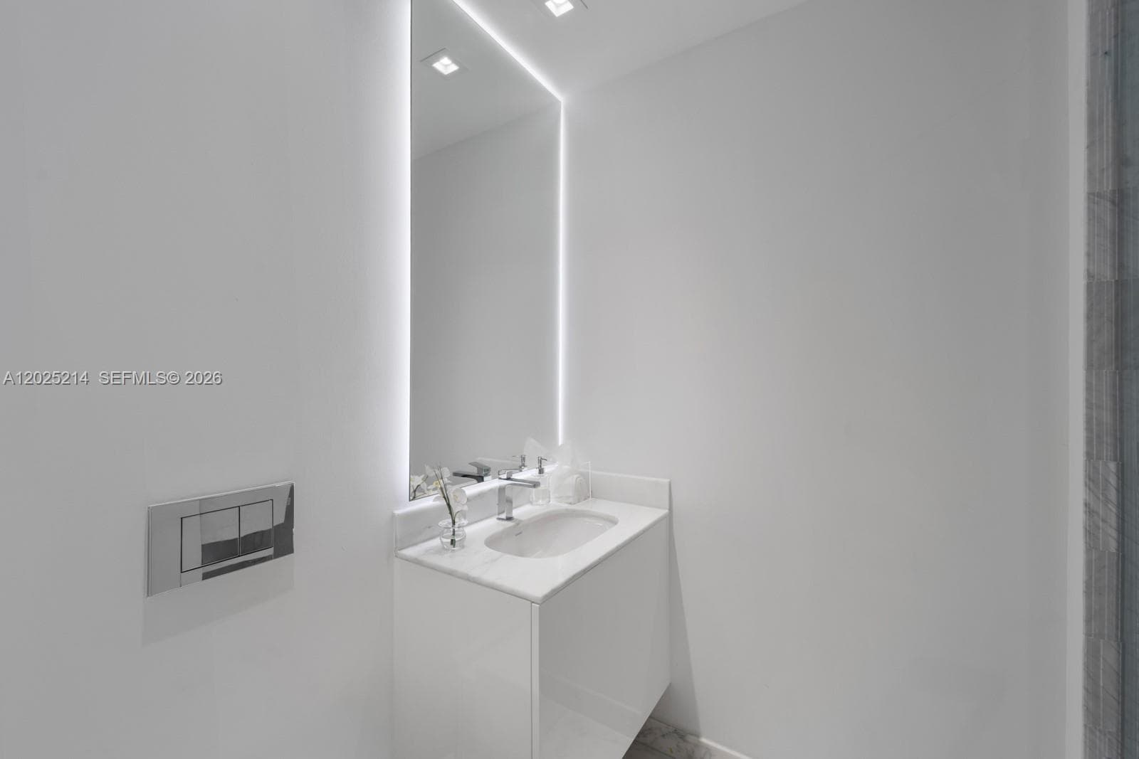 10203 Collins Ave # 403, Bal Harbour FL 33154 — 37