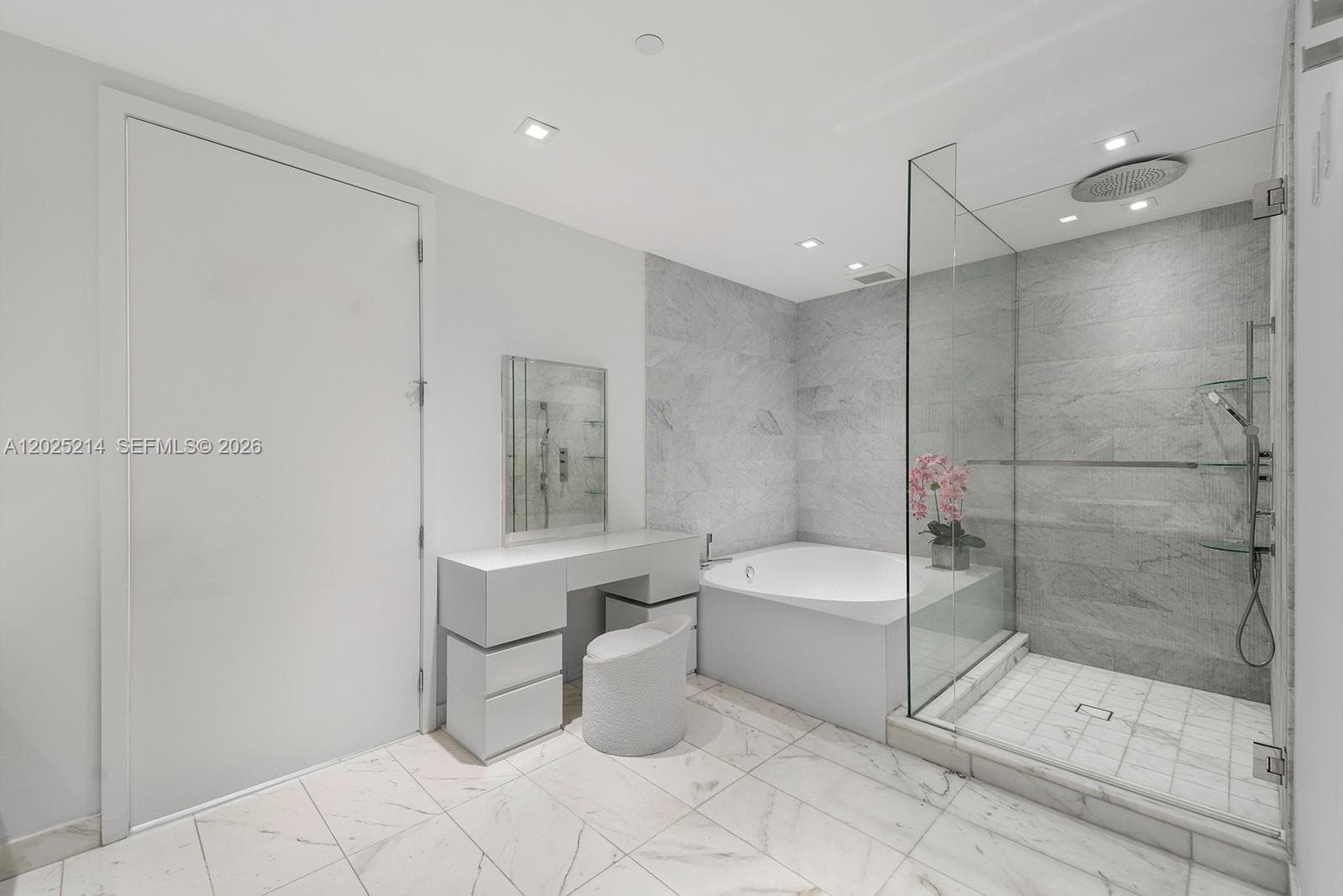 10203 Collins Ave # 403, Bal Harbour FL 33154 — 29