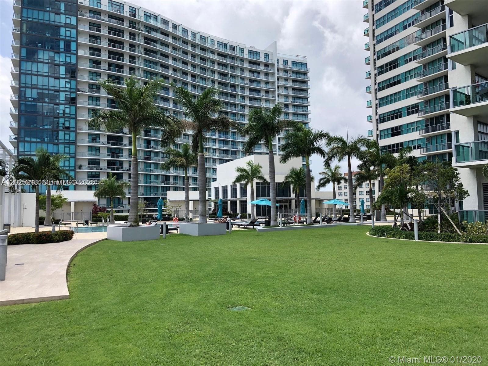 3301 NE 1 AVE # H1003, Miami FL 33137 — 16
