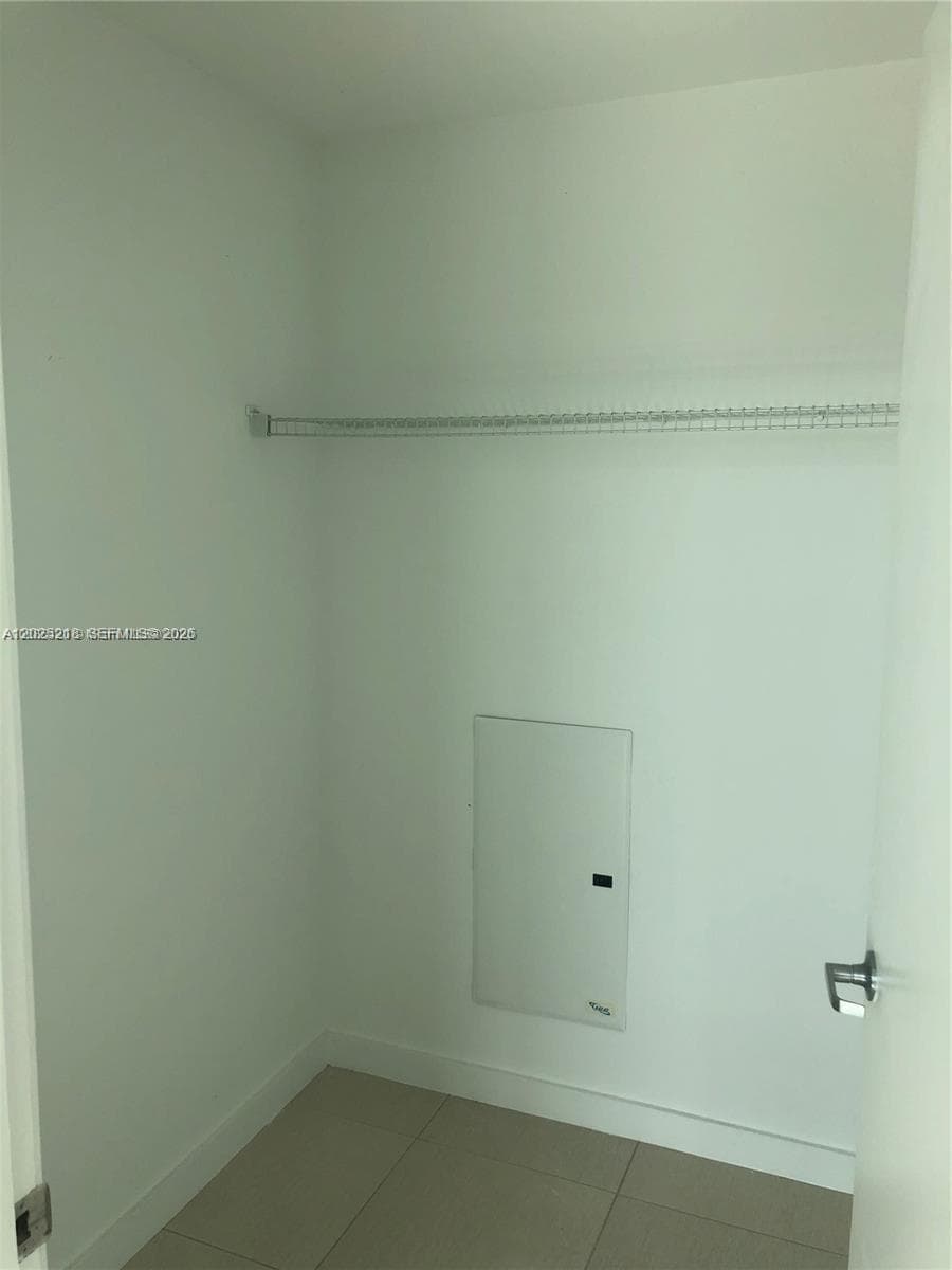 3301 NE 1 AVE # H1003, Miami FL 33137 — 4