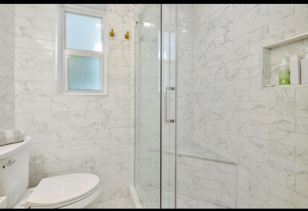 7825 Byron Avenue, Miami Beach FL 33141 — 6