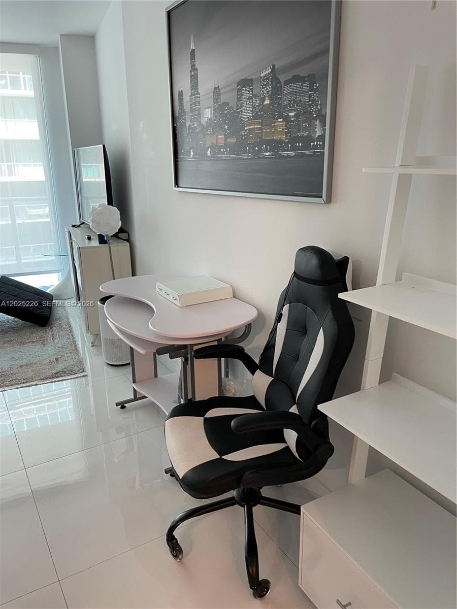 1100 S MIAMI AVE # 3306, Miami FL 33130 — 16