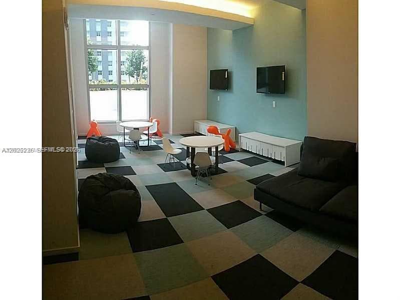 1100 S MIAMI AVE # 3306, Miami FL 33130 — 7