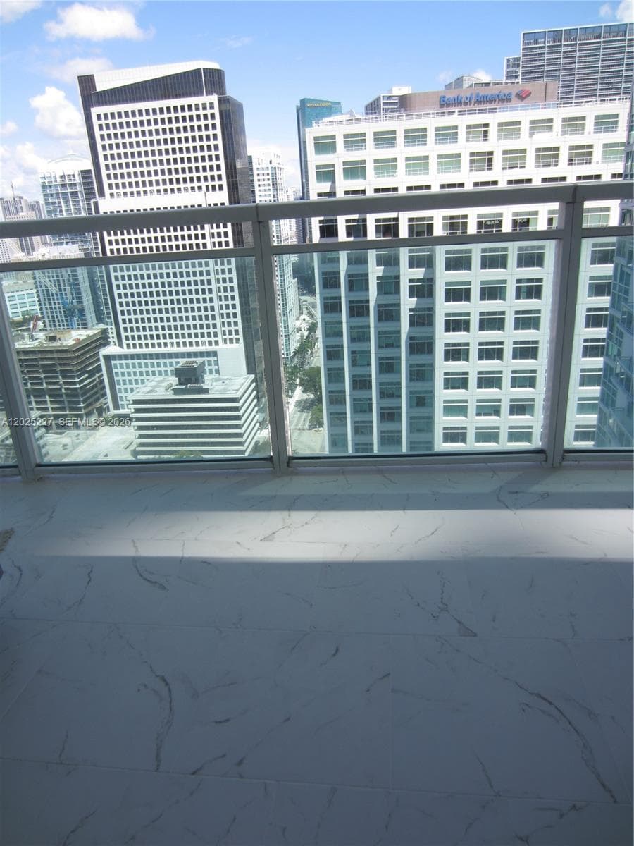 951 BRICKELL AV # 3401, Miami FL 33131 — 13