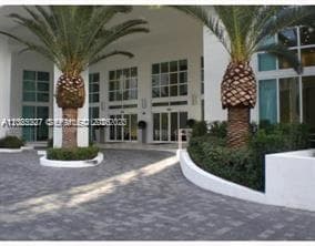 951 BRICKELL AV # 3401, Miami FL 33131 — 3