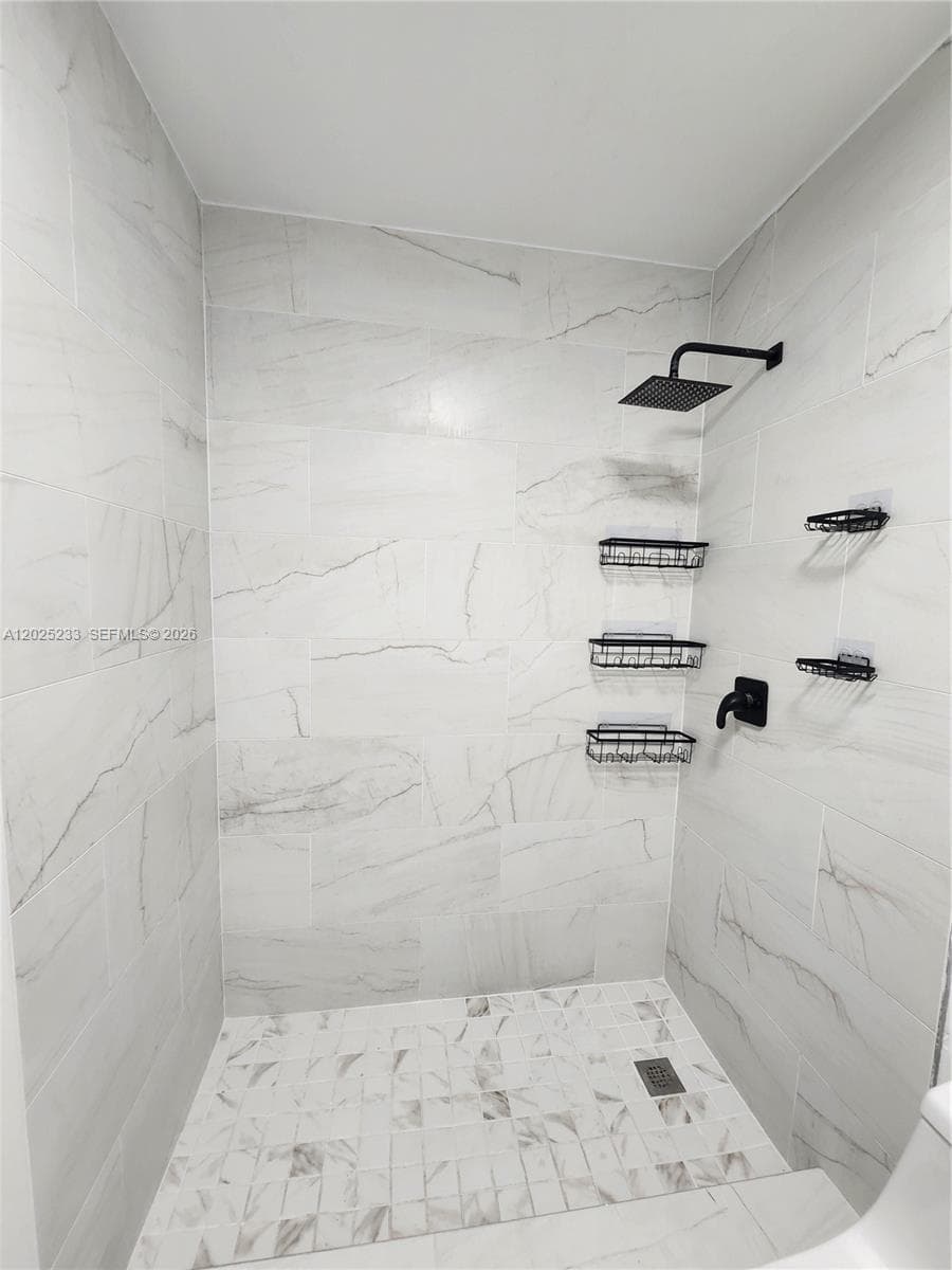 7785 W 30th Ct # 203, Hialeah FL 33018 — 21