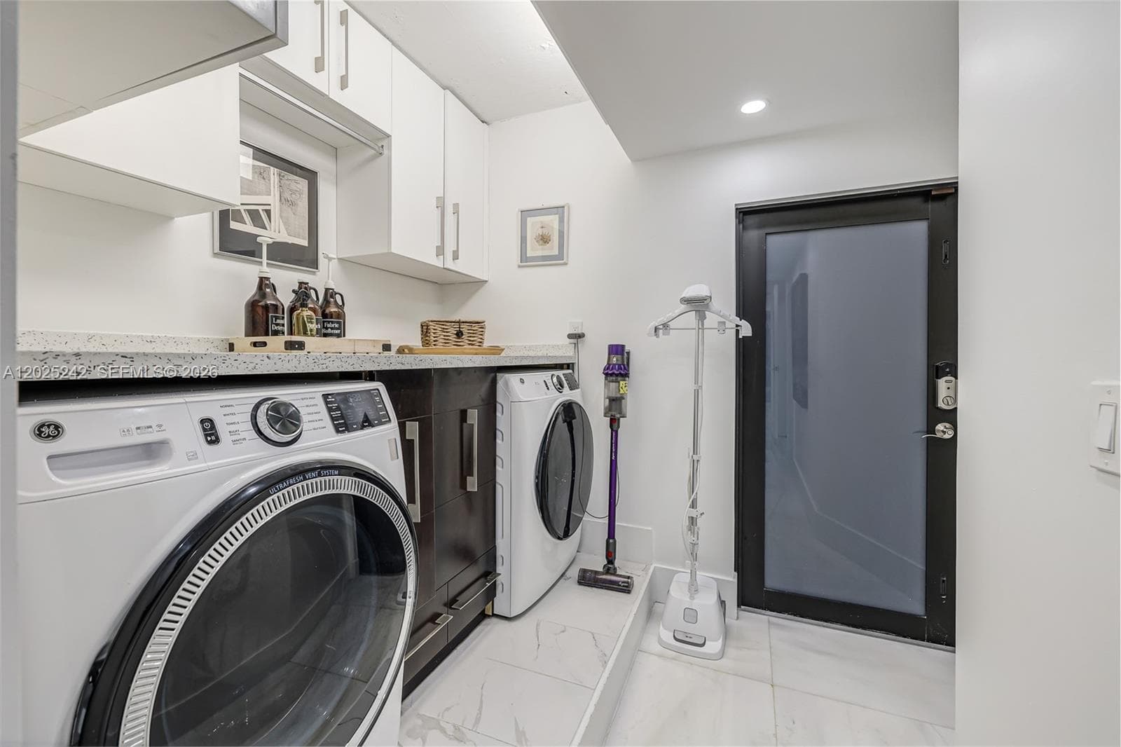8761 SW 56th St, Miami FL 33165 — 35
