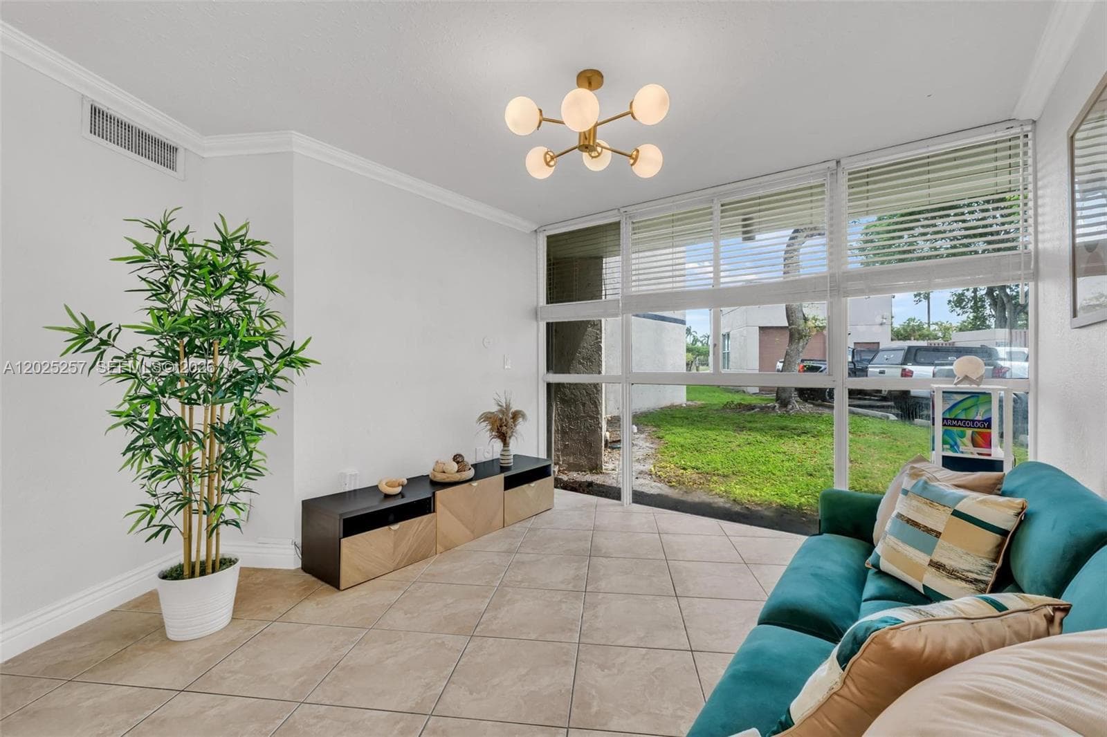 6955 NW 186th St # F102, Hialeah FL 33015 — 16