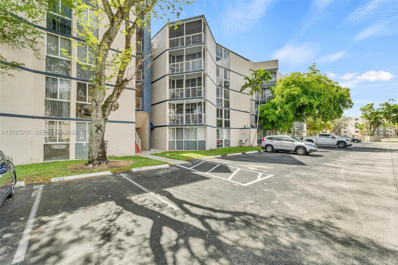 6955 NW 186th St # F102, Hialeah FL 33015 — 1