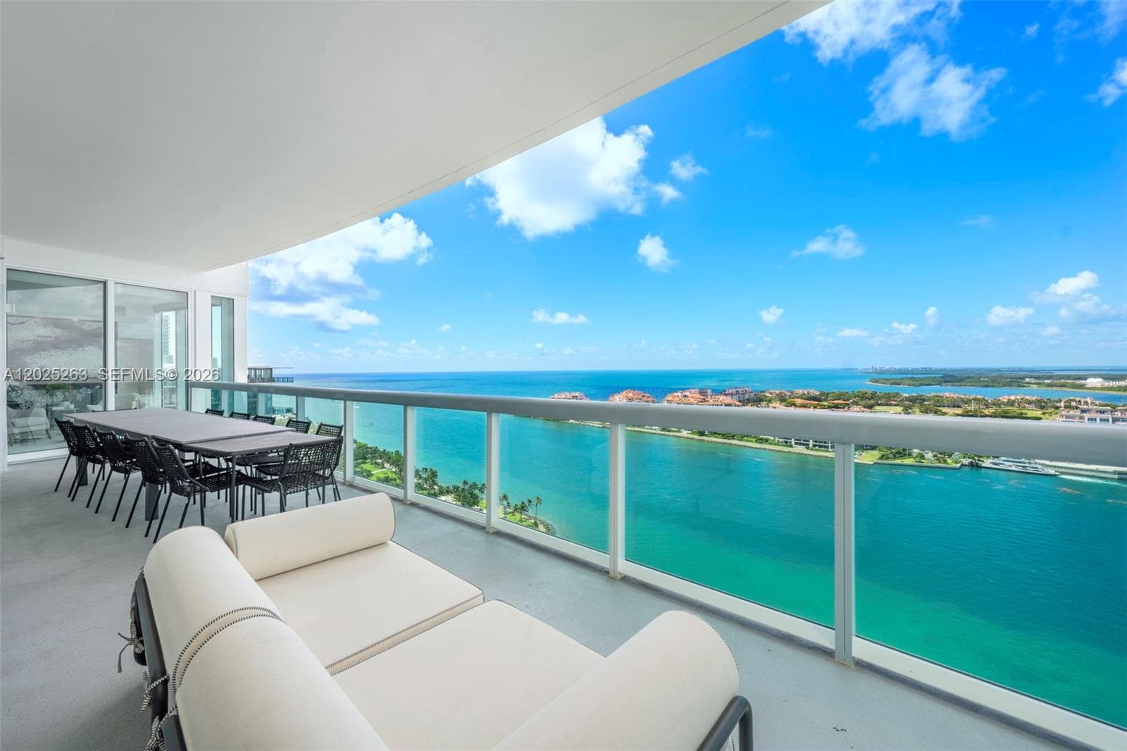 1000 S Pointe Dr # 2803, Miami Beach FL 33139 — 54
