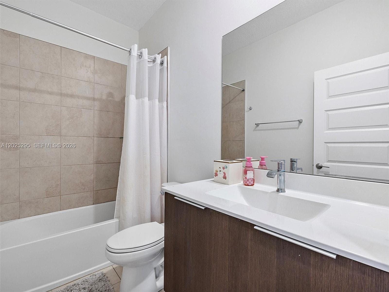 8398 NW 51st Ter # 8398, Doral FL 33166 — 28