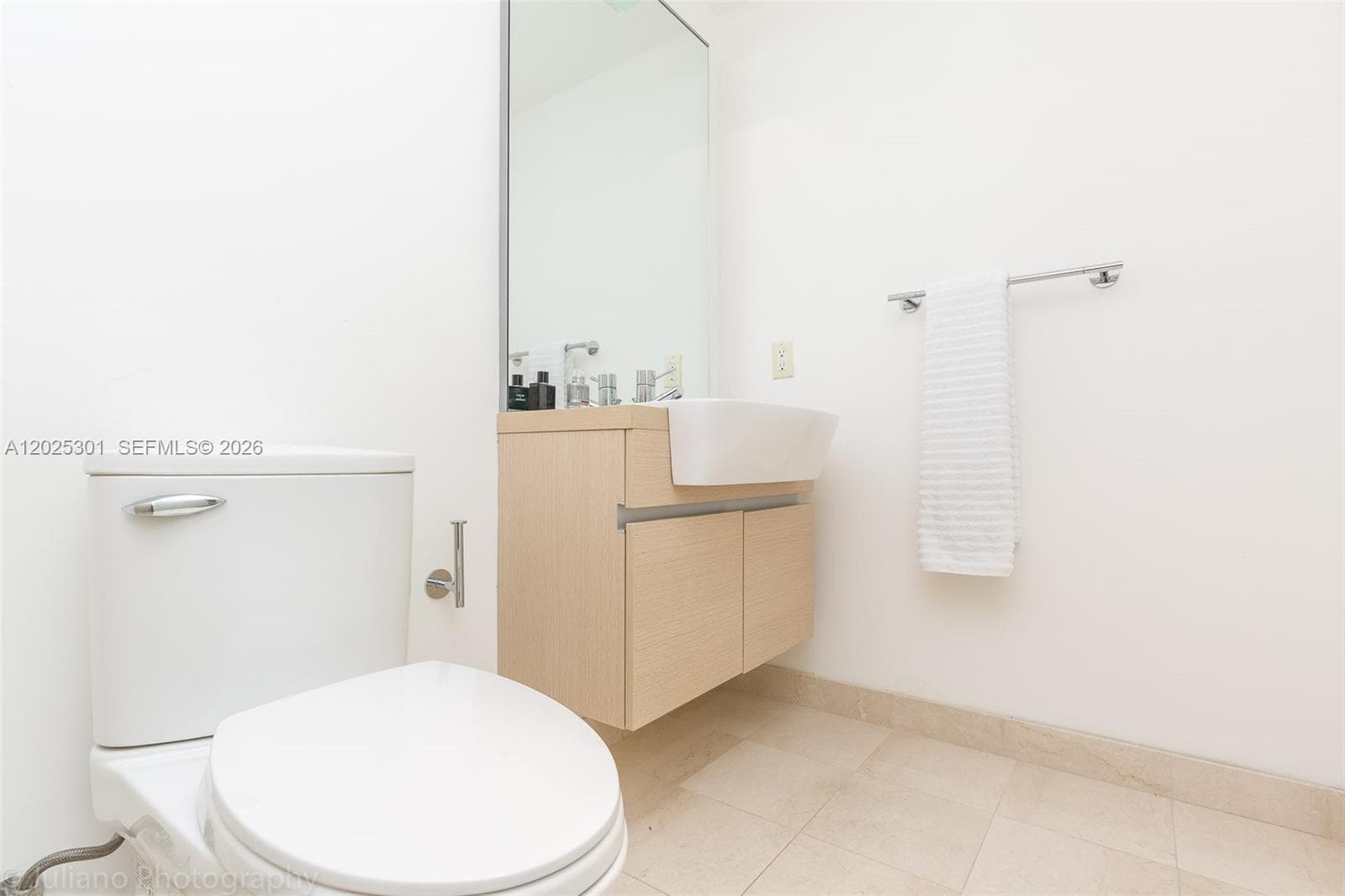 200 Biscayne Boulevard Way # 3102, Miami FL 33131 — 28