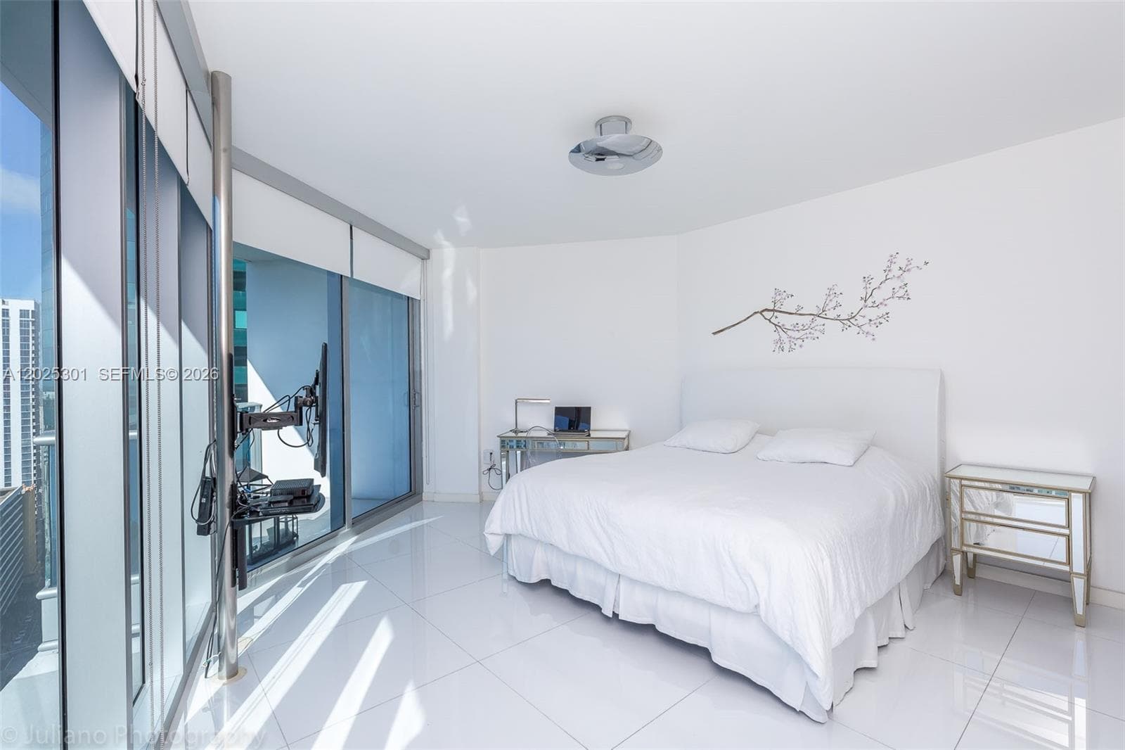200 Biscayne Boulevard Way # 3102, Miami FL 33131 — 14