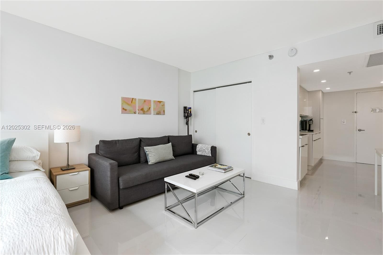 5445 Collins Ave # 1203, Miami Beach FL 33140 — 3