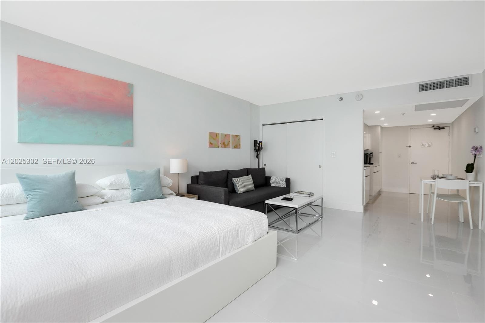 5445 Collins Ave # 1203, Miami Beach FL 33140 — 4