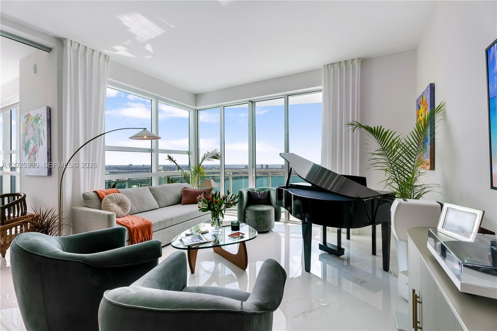 950 Brickell Bay Dr # 5210, Miami FL 33131 — 1