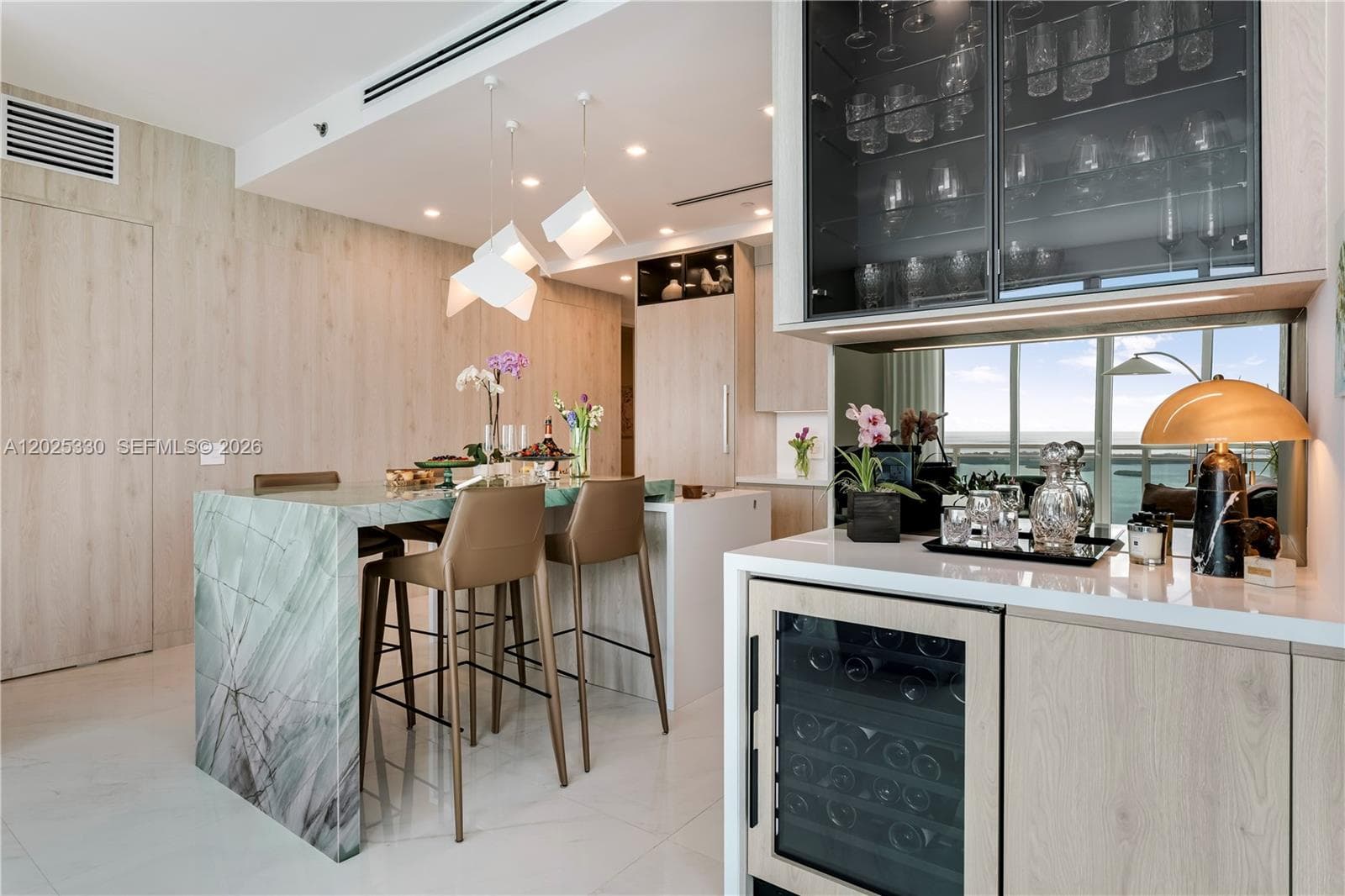 950 Brickell Bay Dr # 5210, Miami FL 33131 — 11
