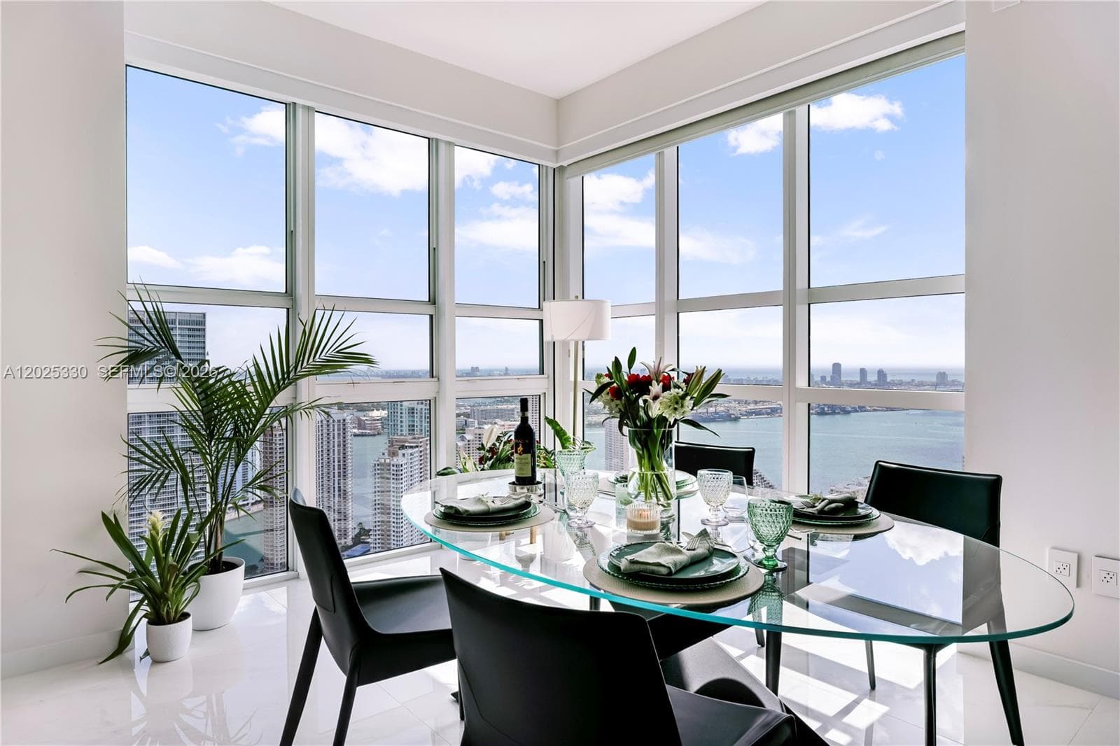 950 Brickell Bay Dr # 5210, Miami FL 33131 — 19