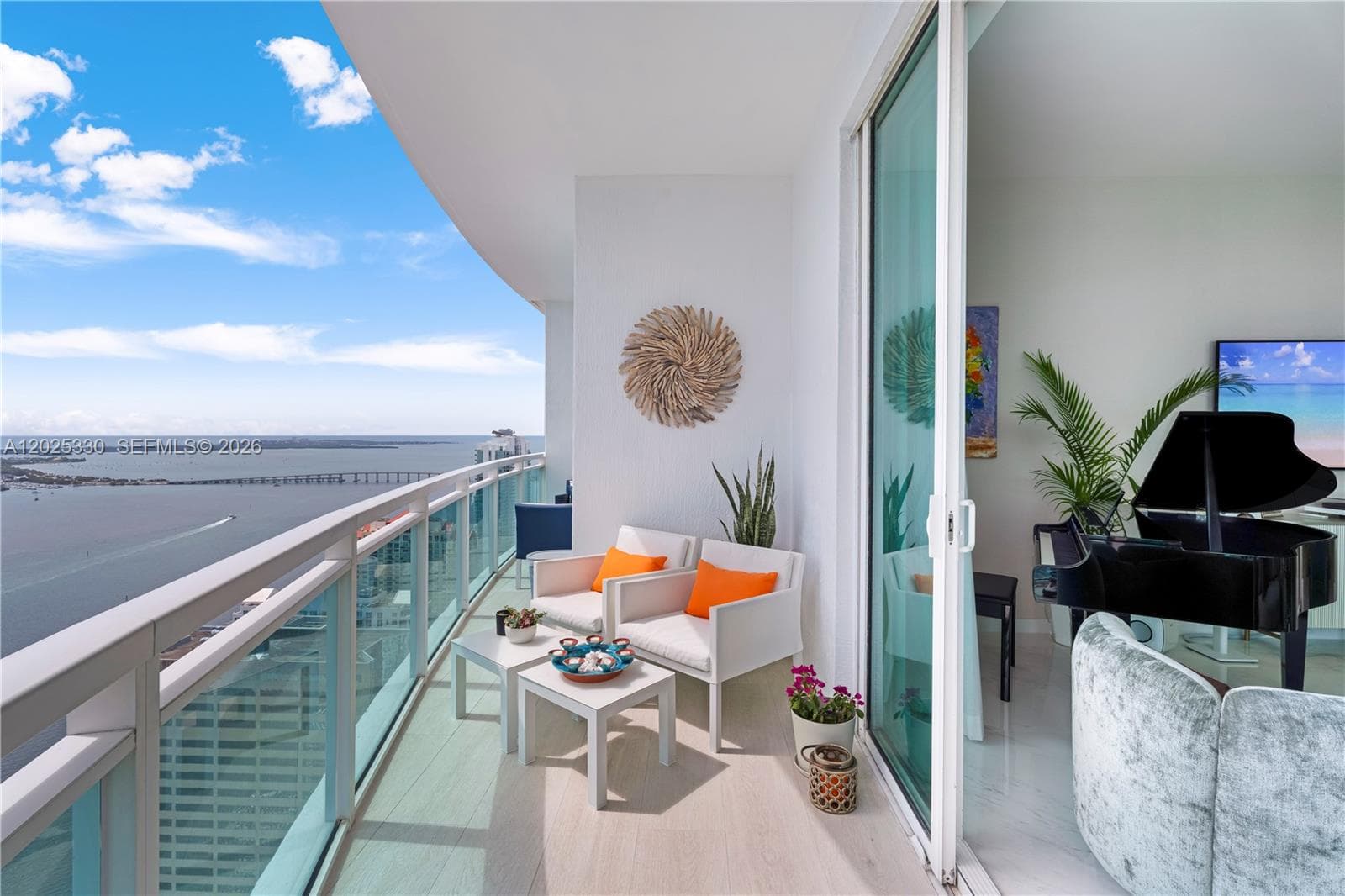 950 Brickell Bay Dr # 5210, Miami FL 33131 — 4