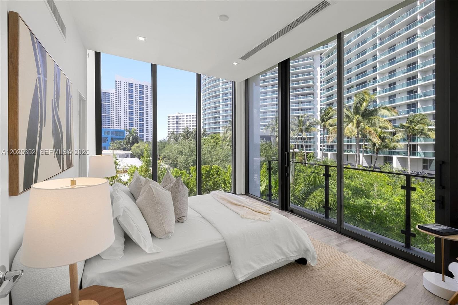1525 Bay Rd, Miami Beach FL 33139 — 27