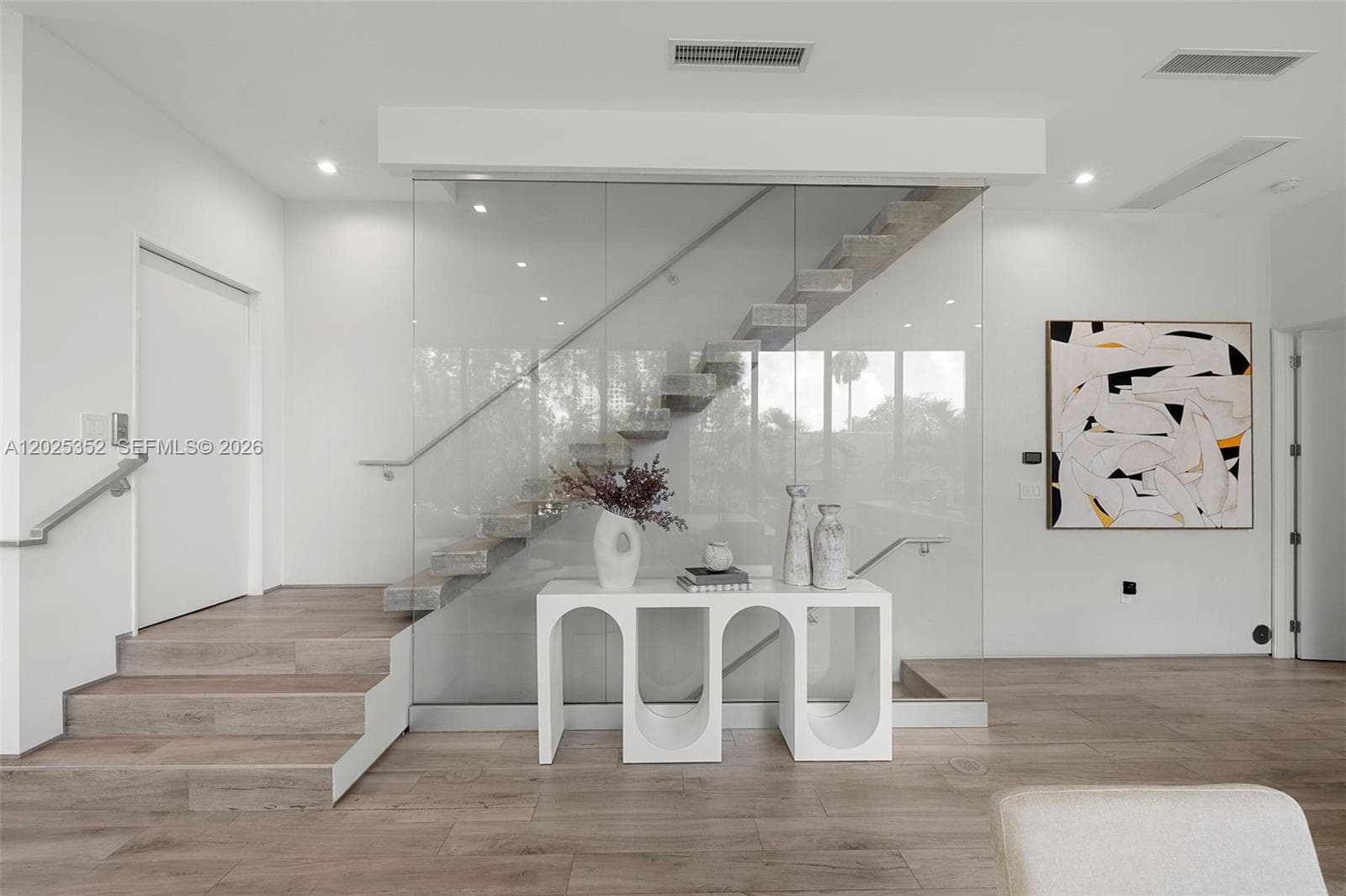 1525 Bay Rd, Miami Beach FL 33139 — 16