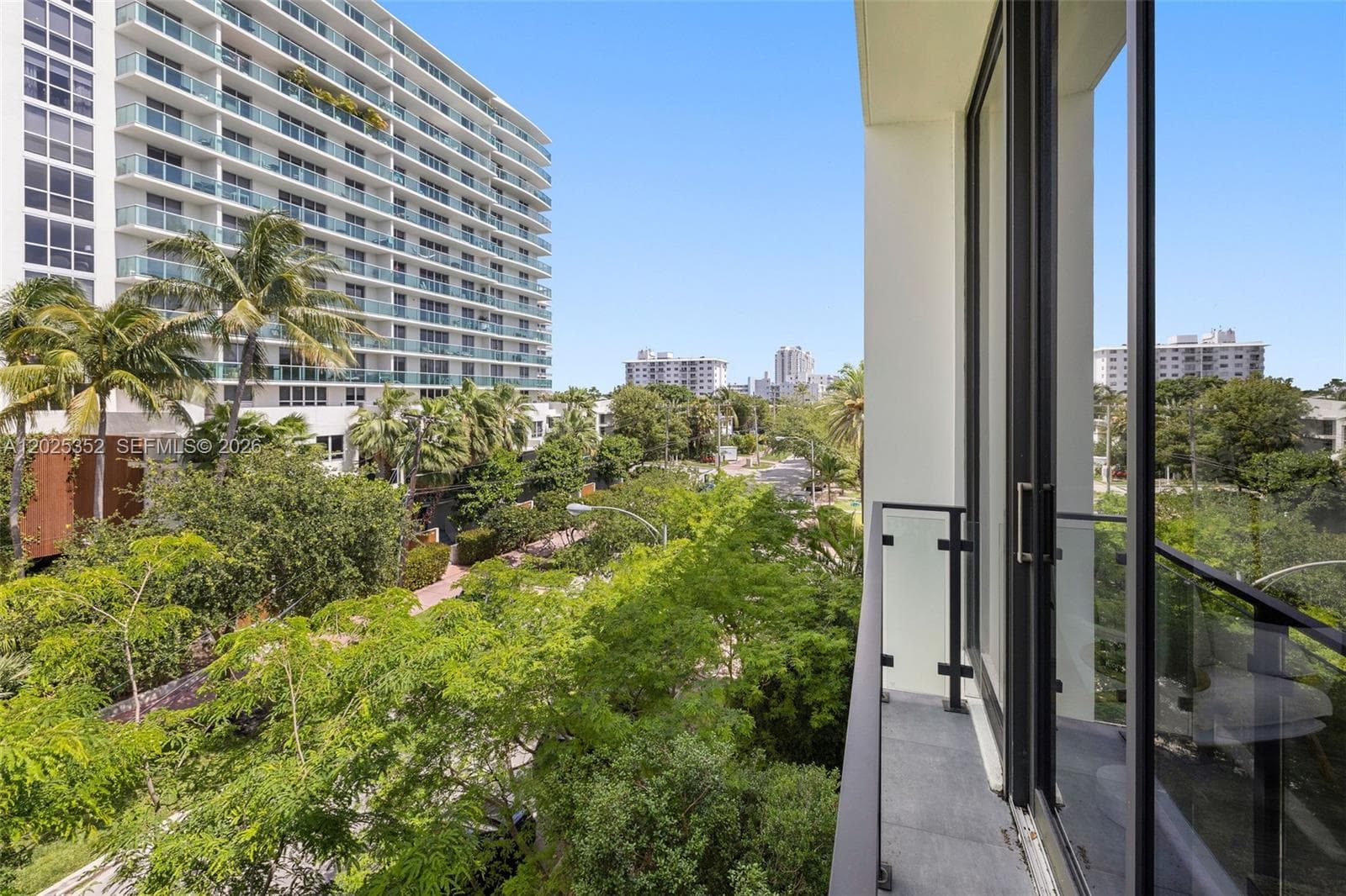 1525 Bay Rd, Miami Beach FL 33139 — 31
