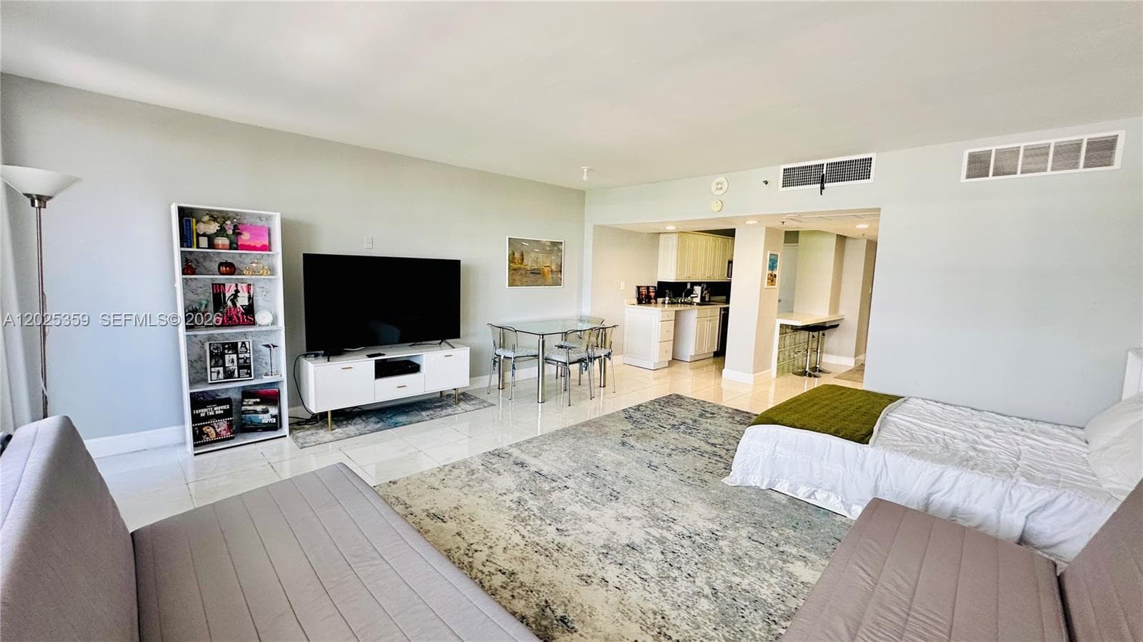 100 Lincoln Rd # 720, Miami Beach FL 33139 — 12