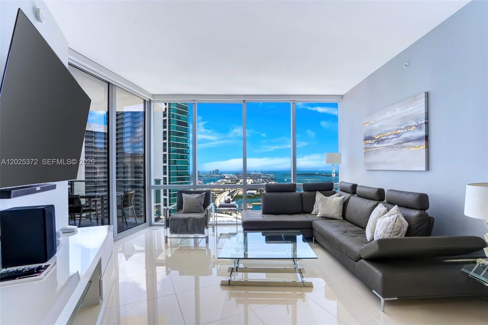 851 NE 1st Ave # 3909, Miami FL 33132 — 7