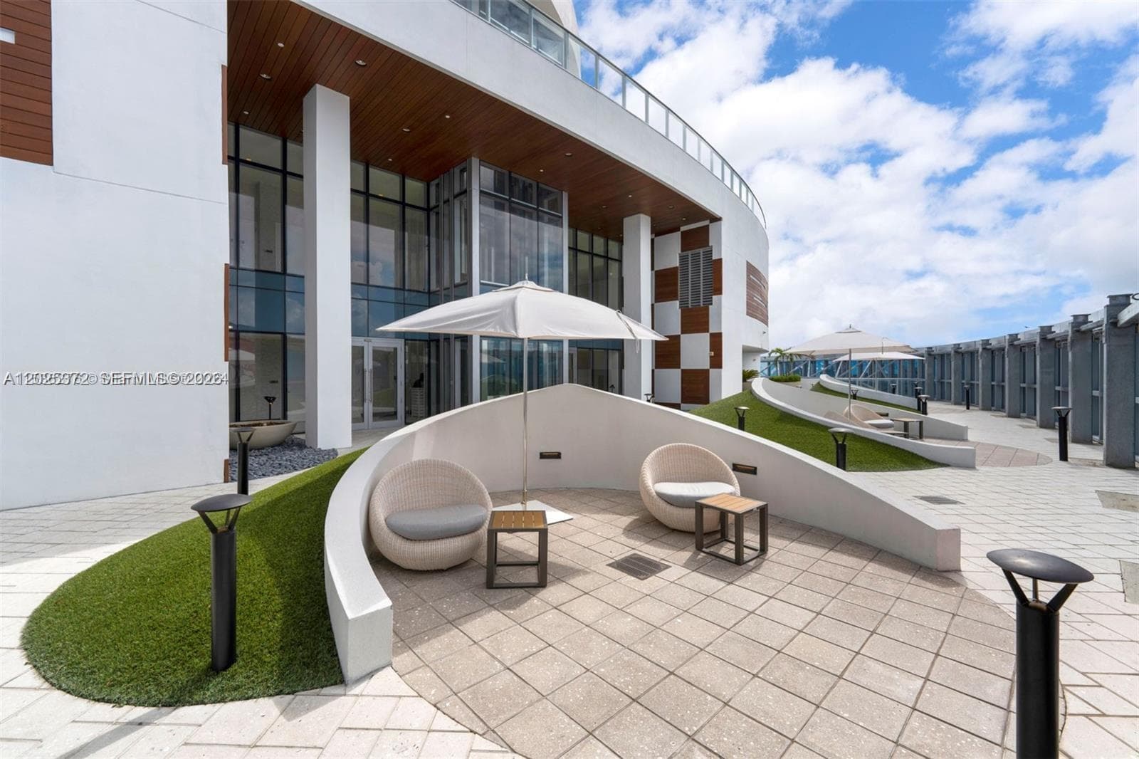 851 NE 1st Ave # 3909, Miami FL 33132 — 59
