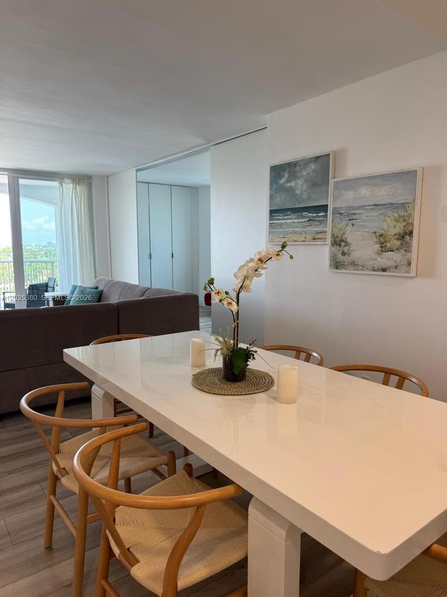 5401 Collins Ave # 920, Miami Beach FL 33140 — 19