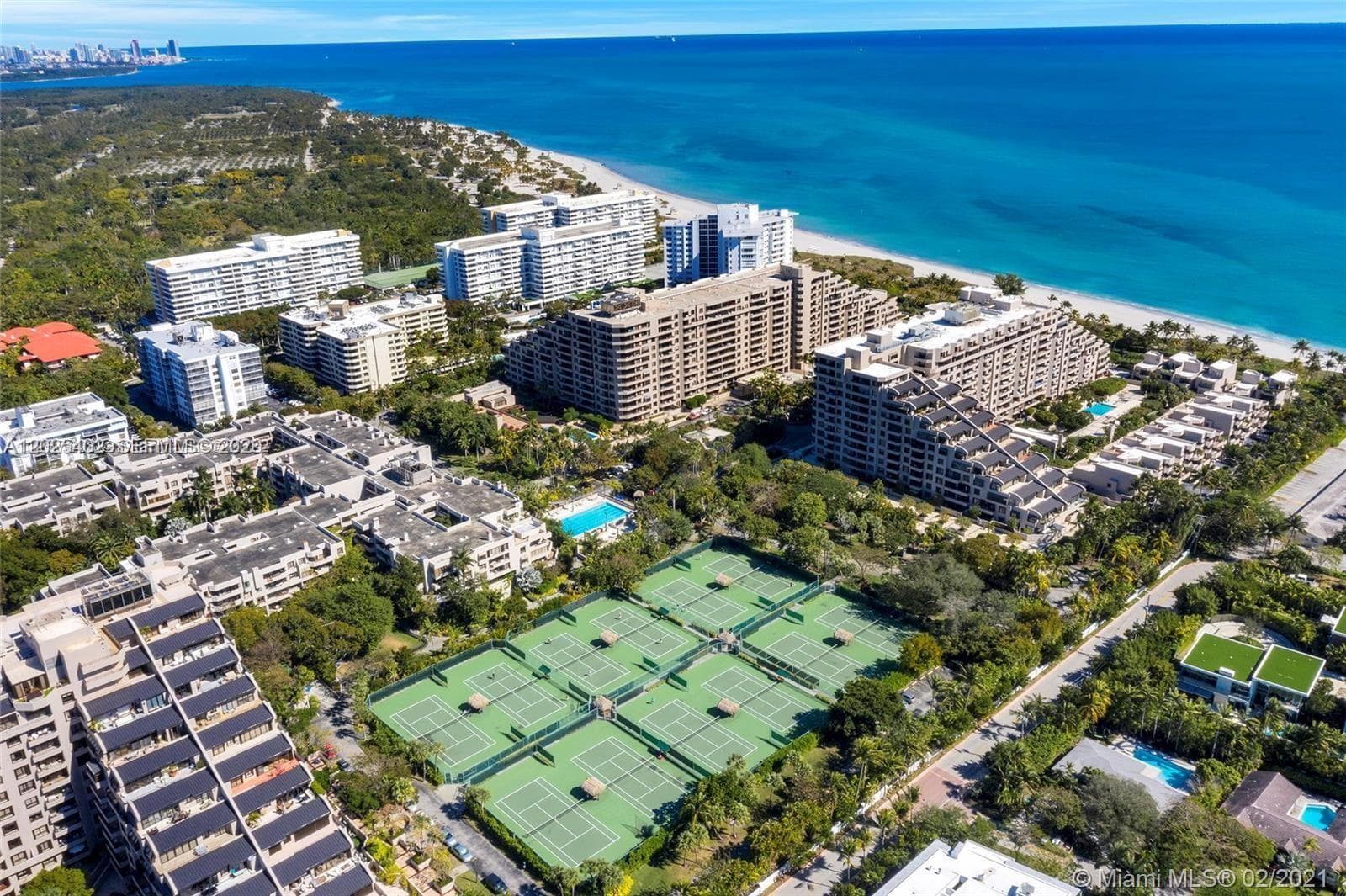 201 Crandon Blvd # 642, Key Biscayne FL 33149 — 65