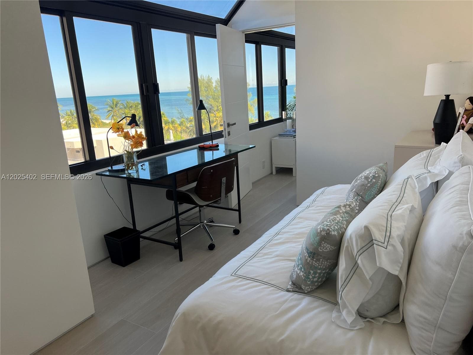 201 Crandon Blvd # 642, Key Biscayne FL 33149 — 40