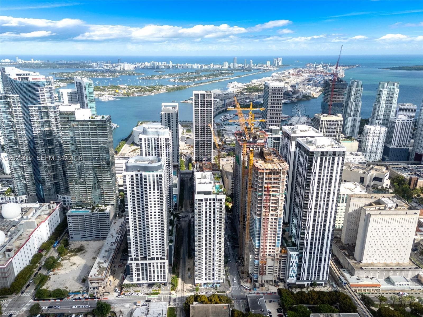 11 NE 6th St # 2608, Miami FL 33132 — 35