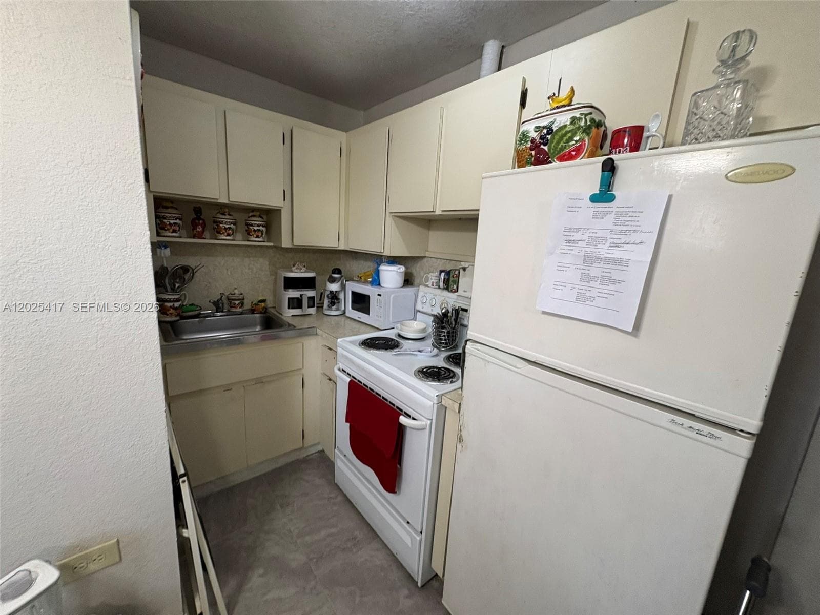 1680 SW 14th Ter, Miami FL 33145 — 23