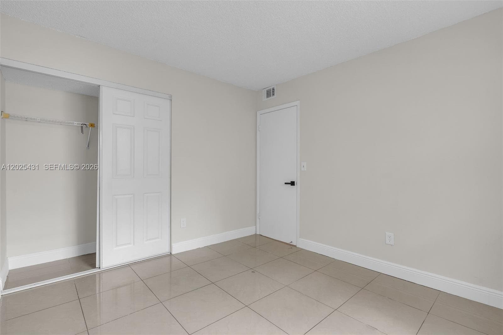 841 NE 207th Ln # 201, Miami FL 33179 — 22