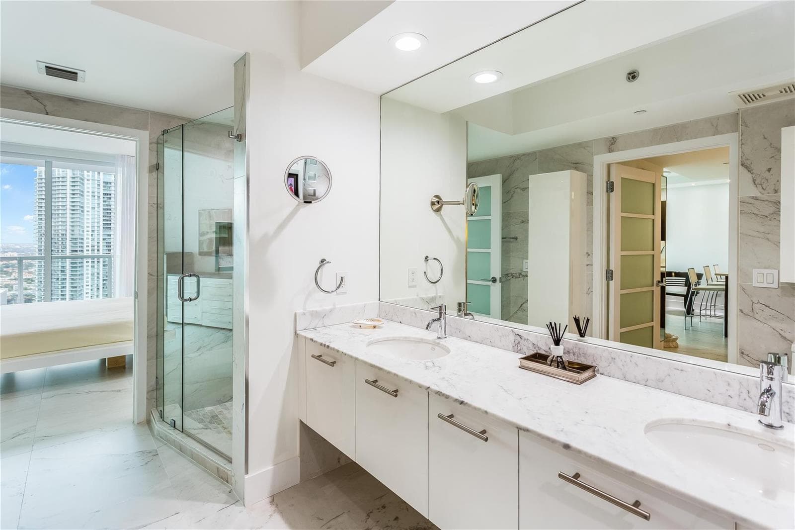 55 SE 6th Street # 3500, Miami FL 33131 — 23