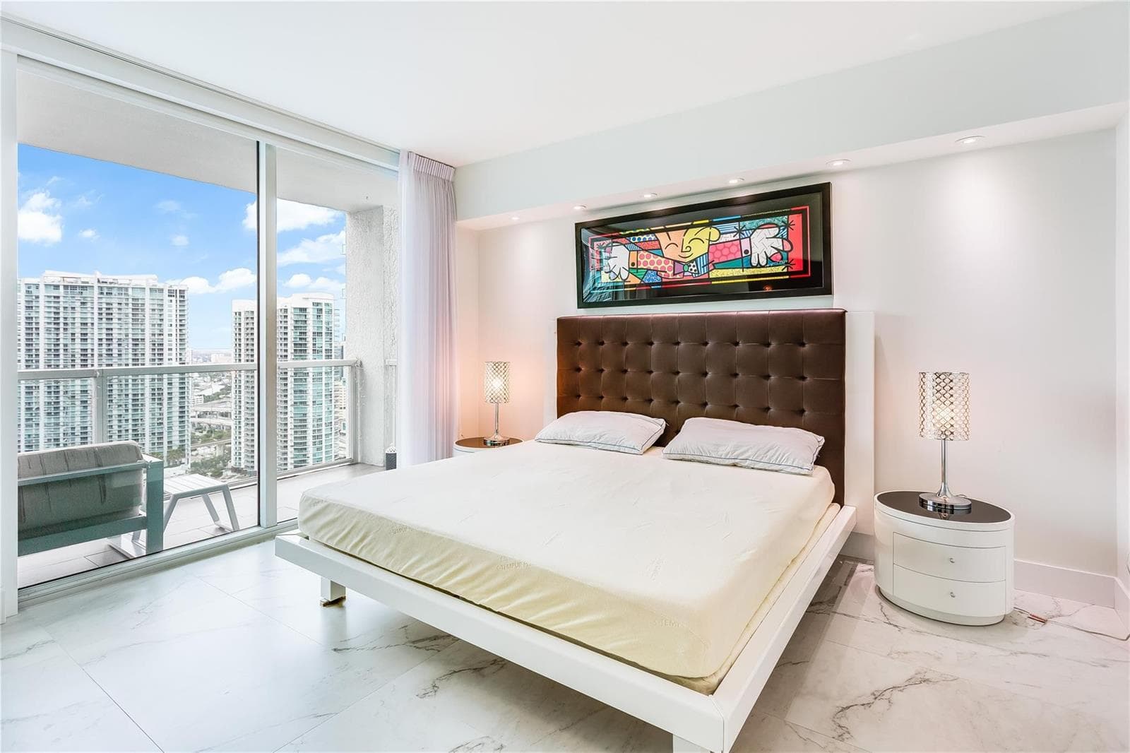 55 SE 6th Street # 3500, Miami FL 33131 — 16