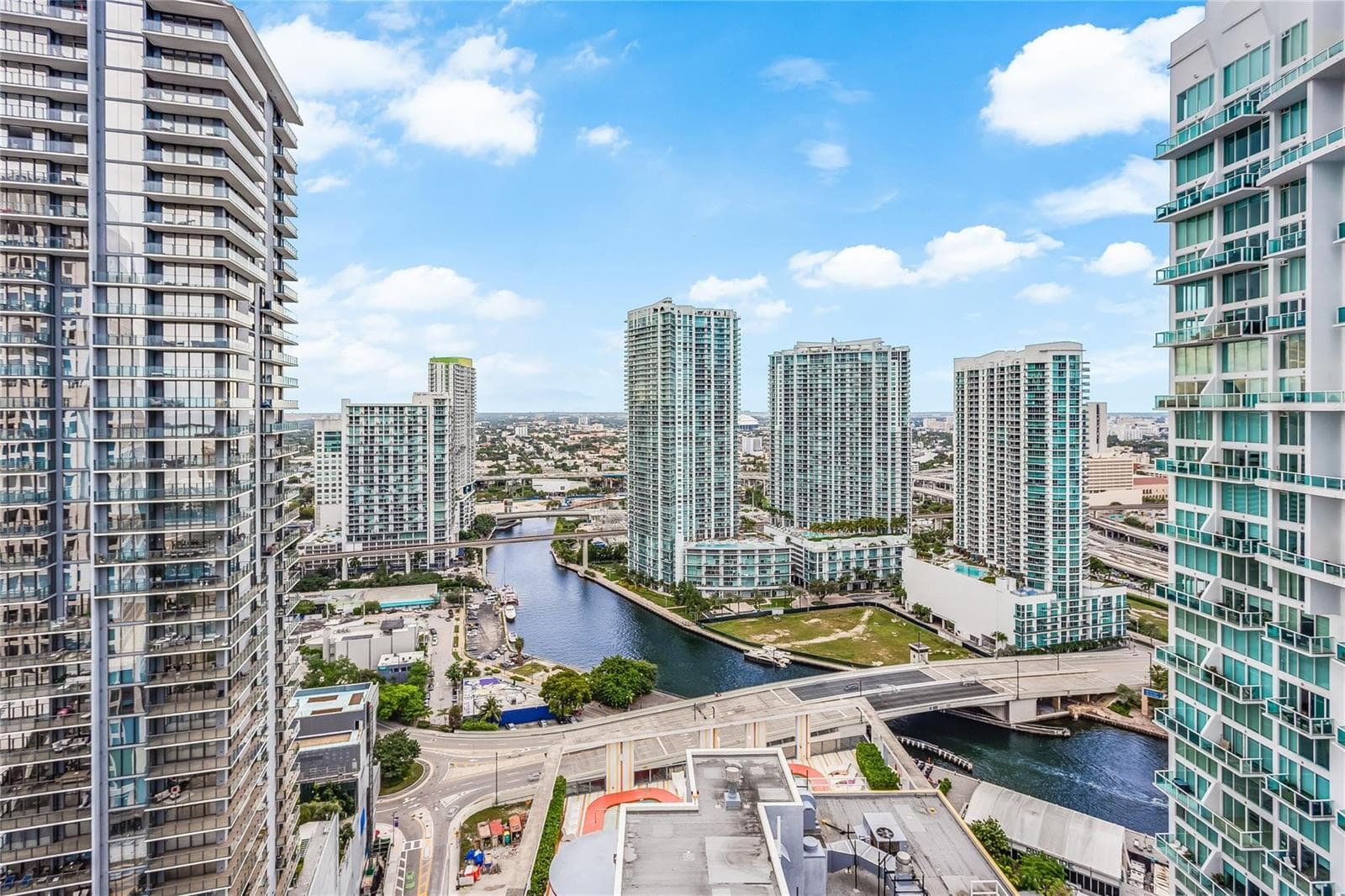55 SE 6th Street # 3500, Miami FL 33131 — 1