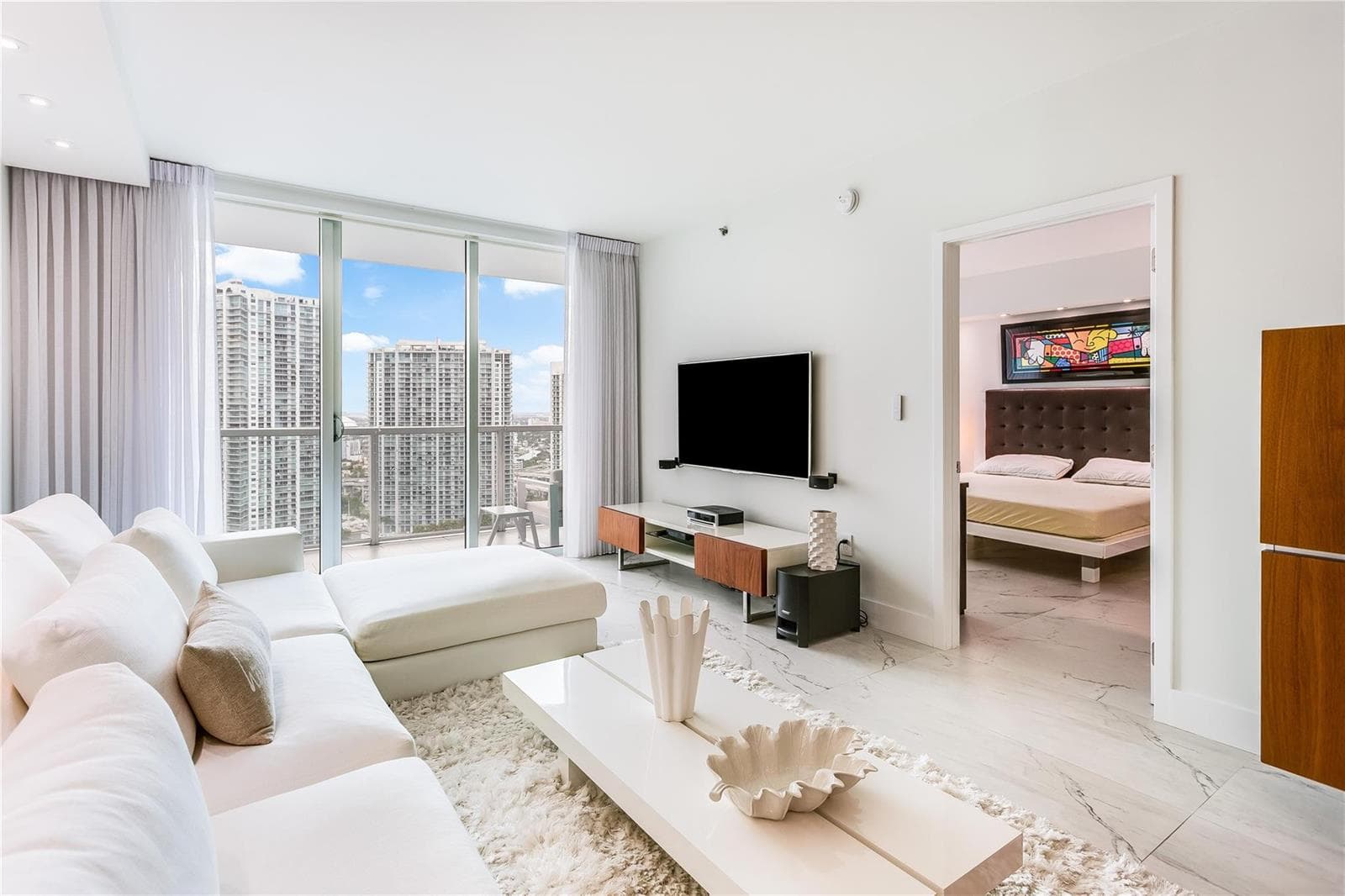 55 SE 6th Street # 3500, Miami FL 33131 — 9